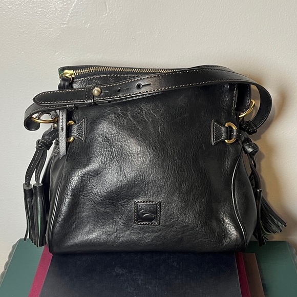 Dooney & Bourke Vintage Florentine Black Leather Tassel Hobo Shoulder Hand Bag - Picture 1 of 13